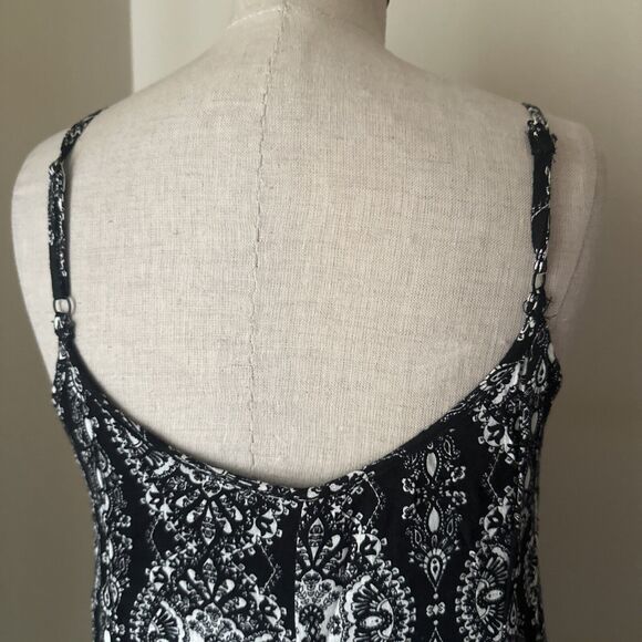 LILY ROSE BLACK IVORY FLORAL SPAGHETTI STAP FLUTED HEMLINE DRESS SIZE XL EUCXL - Picture 7 of 10
